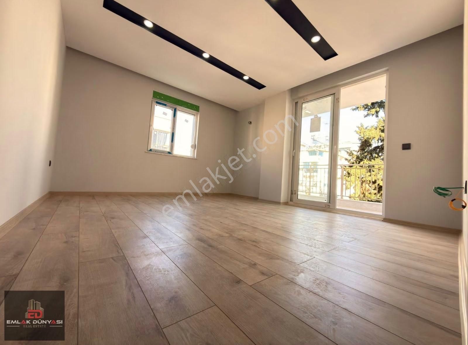 Etiler Mah.köşe Daire Kredi İmkanlı Arakat Ayrı M.2+1 95m2 Daire - Görsel 34