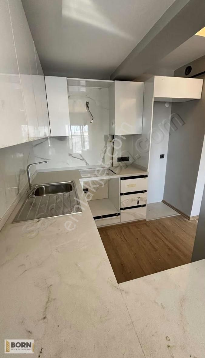 Bayraklı Adalet Mh. Kiralık 2+1 Sıfır Daire - Görsel 12