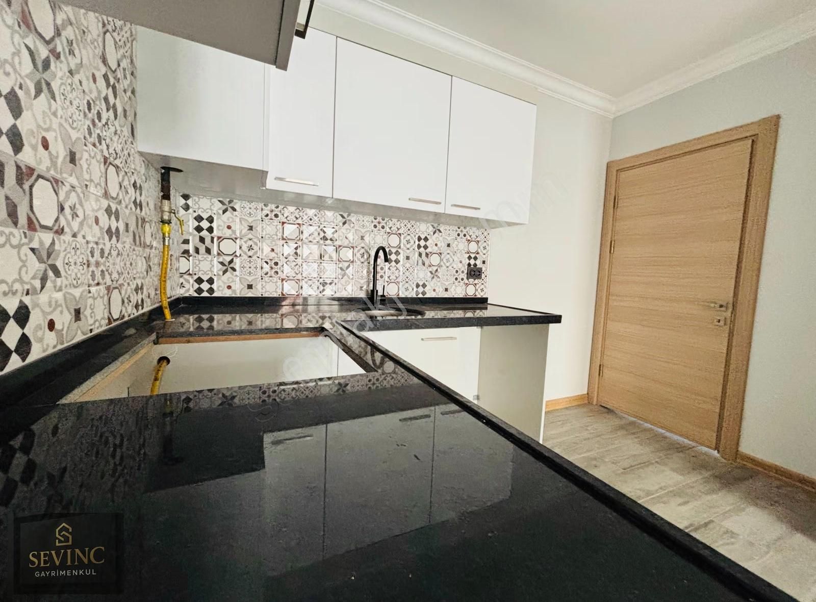 Sevinç'ten Otoparklı Çift Cephe Açık Mutfak 2+1 Satılık Daire - Görsel 35
