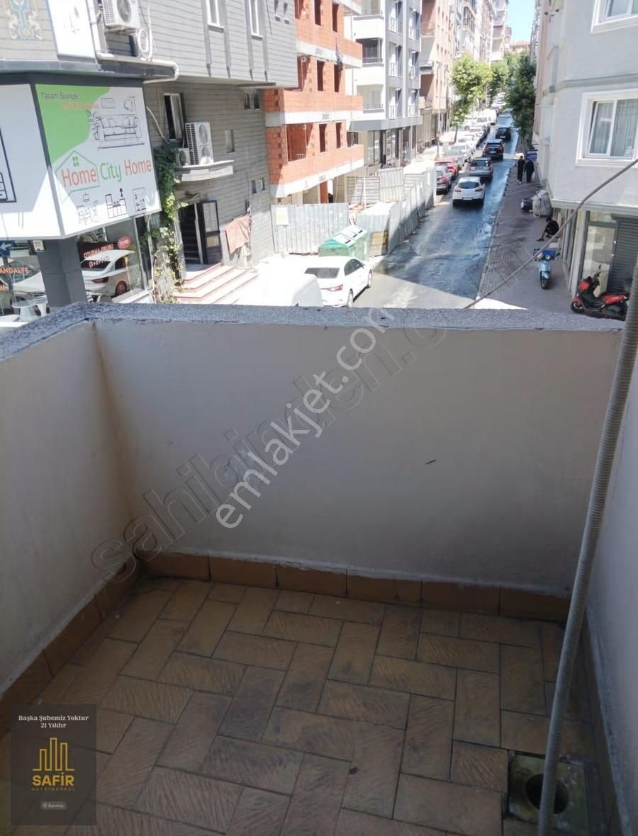 Safir'den, Bahçelievler Yenibosna Kuleli'de Kiralık Daire - Görsel 2