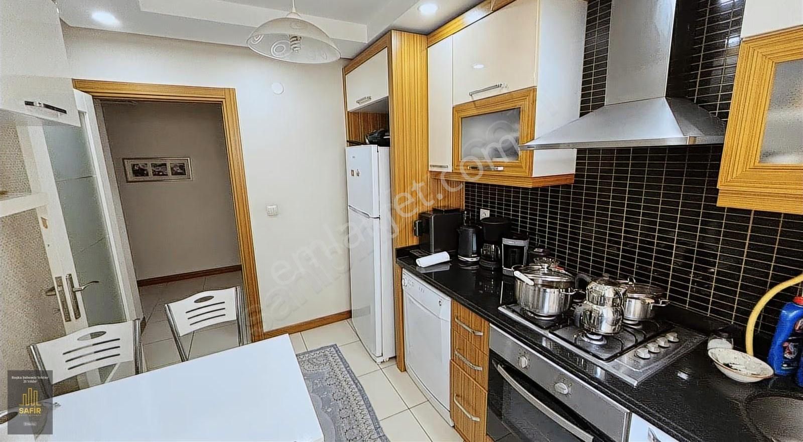 Safir'den 15 Yaşında Siyavuşpaşa'da 2+1 Satılık Daire - Görsel 21