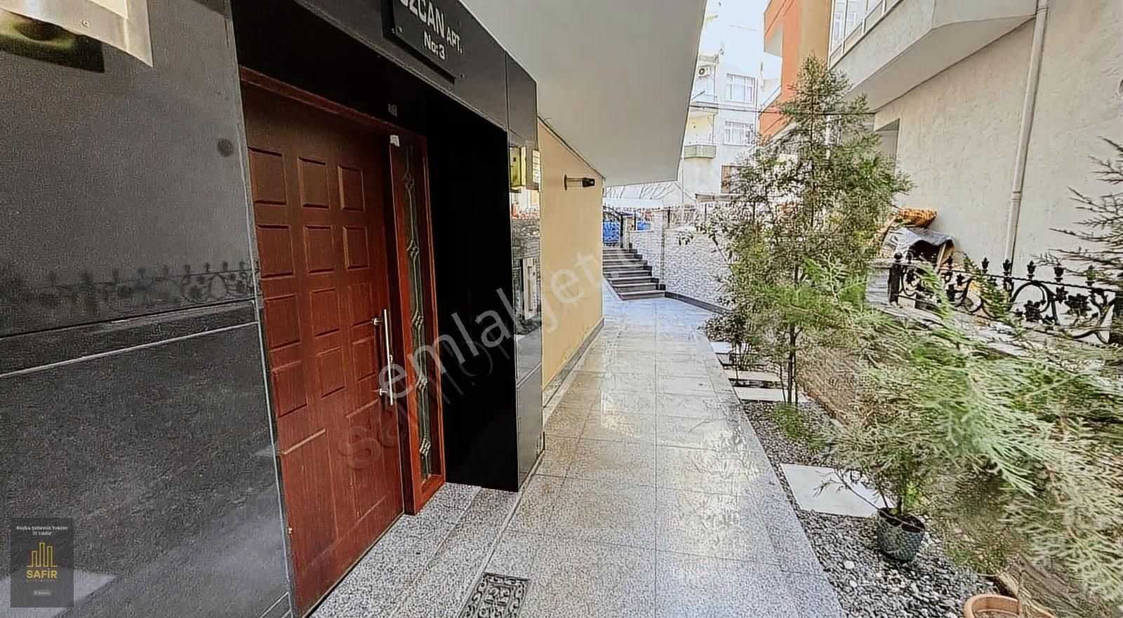 Safir'den 15 Yaşında Siyavuşpaşa'da 2+1 Satılık Daire - Görsel 12