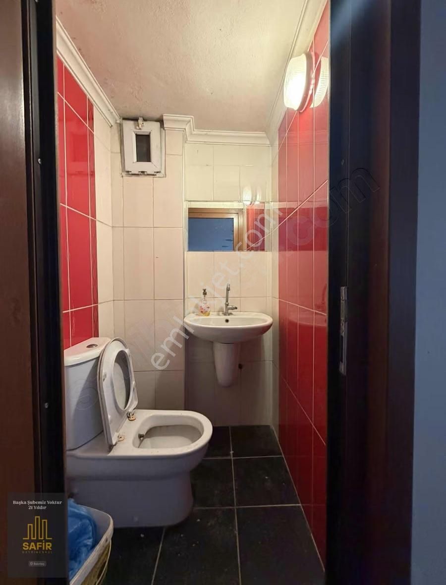 Bahçelievler Şirinevler Mahmutbey Yol Üzeri 240m2 Depolu Dükkkan - Görsel 11