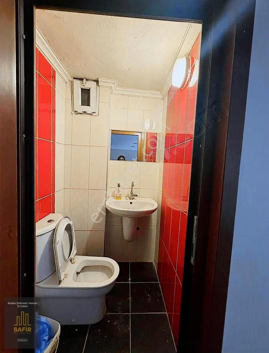 Bahçelievler Şirinevler Mahmutbey Yol Üzeri 240m2 Depolu Dükkkan - Görsel 10