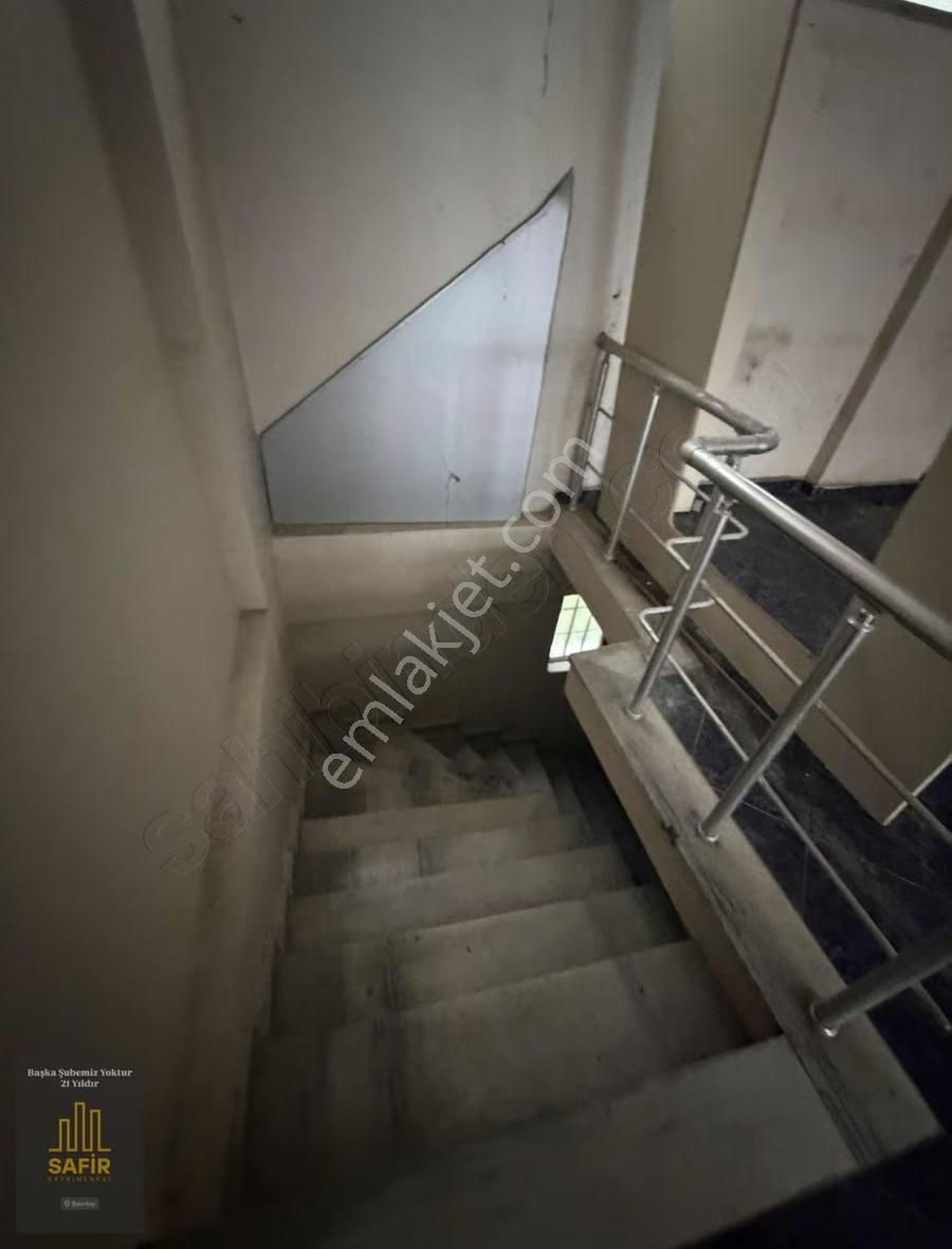 Bahçelievler Şirinevler Mahmutbey Yol Üzeri 240m2 Depolu Dükkkan - Görsel 23