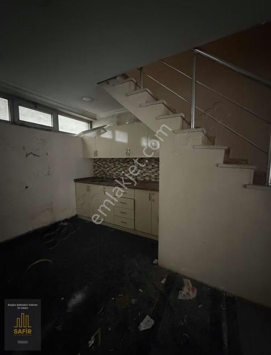 Bahçelievler Şirinevler Mahmutbey Yol Üzeri 240m2 Depolu Dükkkan - Görsel 6