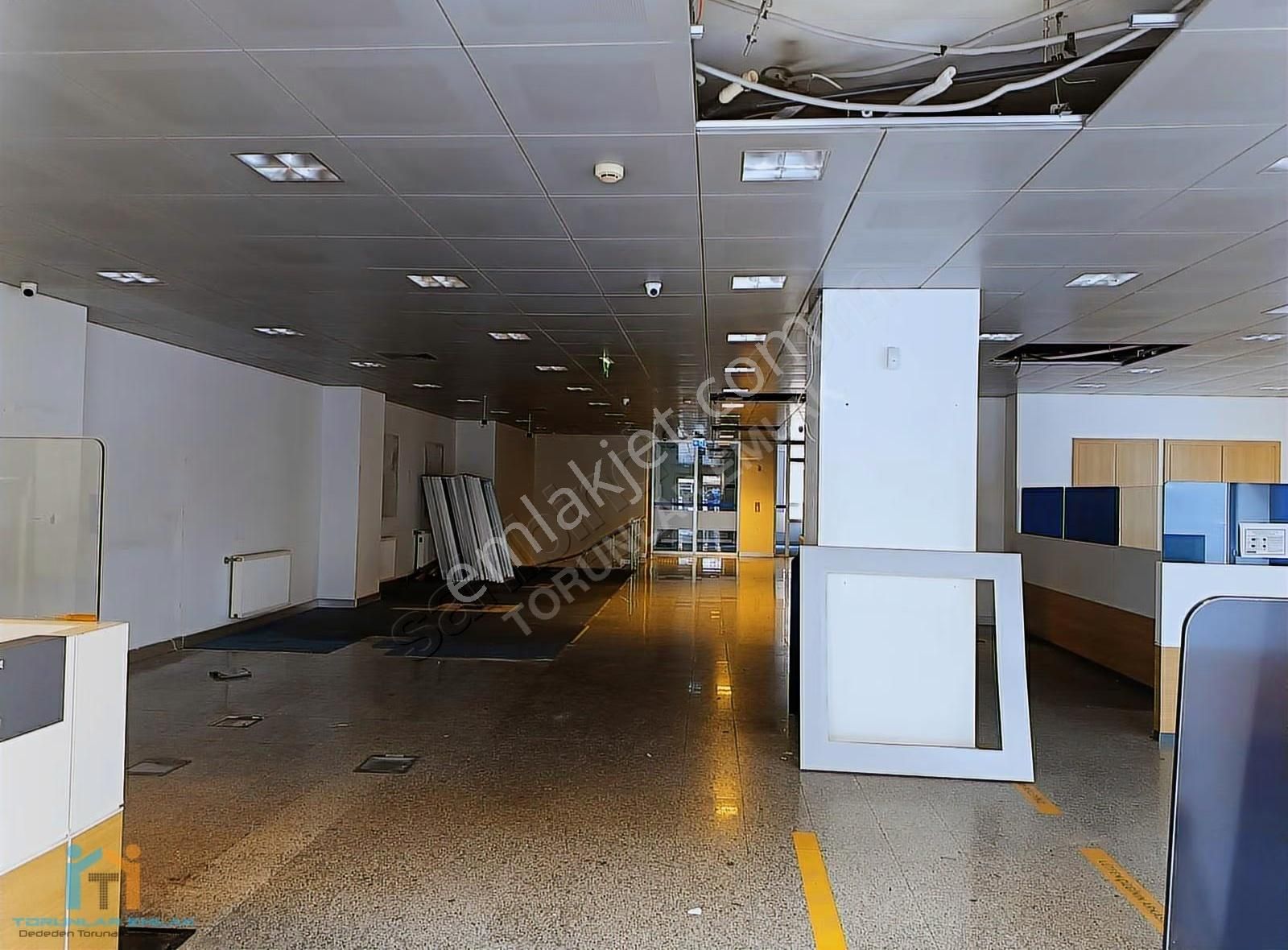 Torunlar'dan Ana Cadde Üzeri İskanlı Kiralık 500m2 Mağaza - Görsel 3