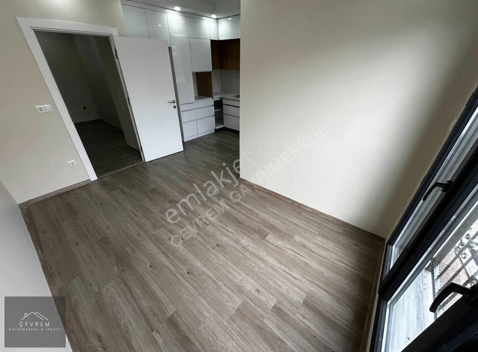 *çevrem* Yeşilova'da Metrobüse Çok Yakın Otoparklı 4+1 Dubleks - Görsel 34