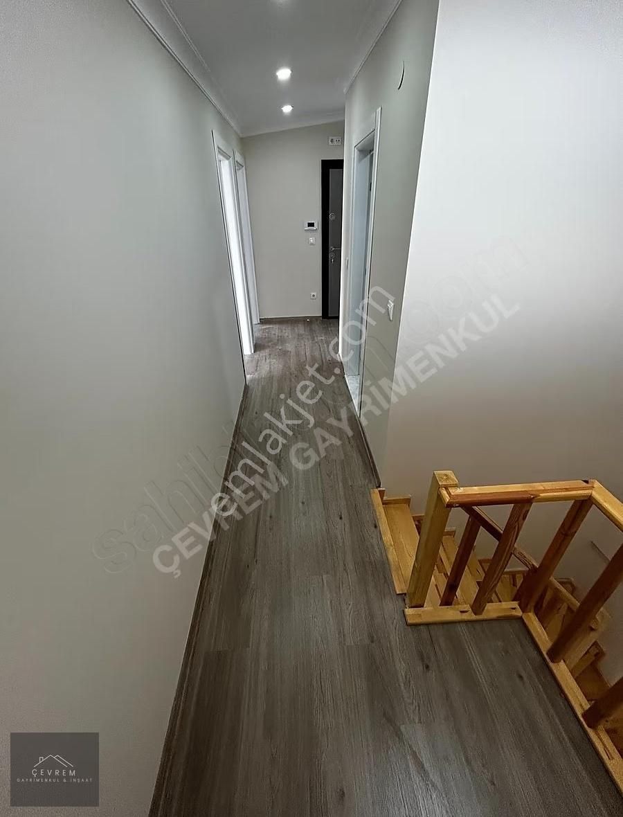 *çevrem* Yeşilova'da Metrobüse Çok Yakın Otoparklı 4+1 Dubleks - Görsel 25