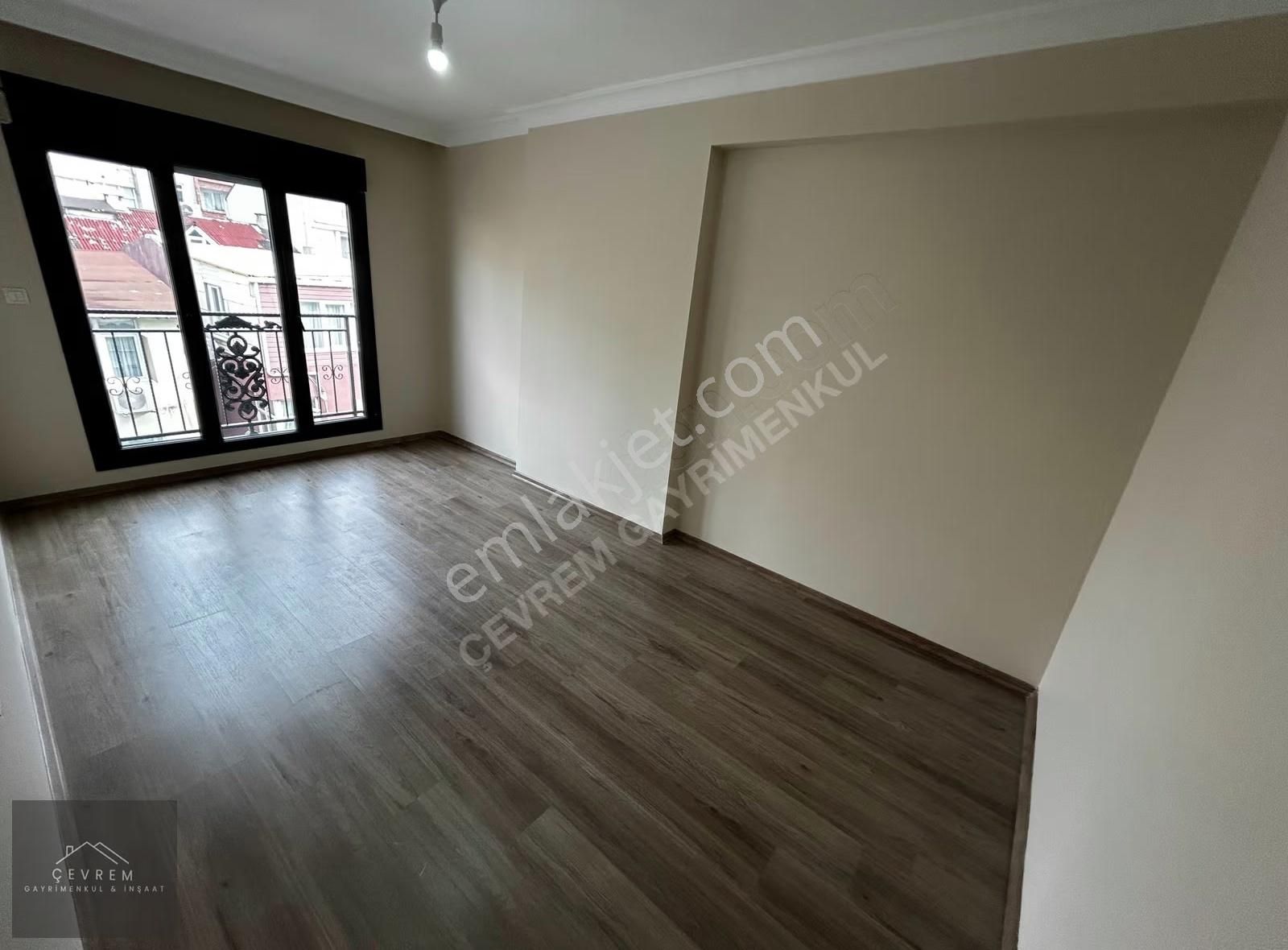 *çevrem* Yeşilova'da Metrobüse Çok Yakın Otoparklı 4+1 Dubleks - Görsel 24