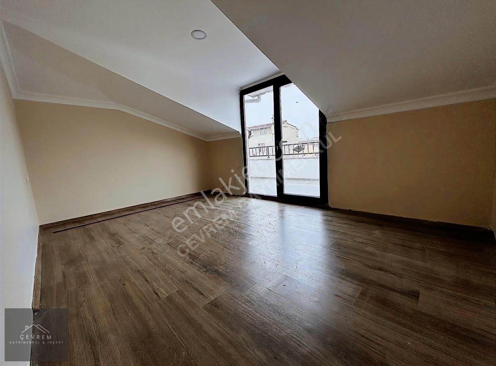 *çevrem* Yeşilova'da Metrobüse Çok Yakın Otoparklı 4+1 Dubleks - Görsel 11