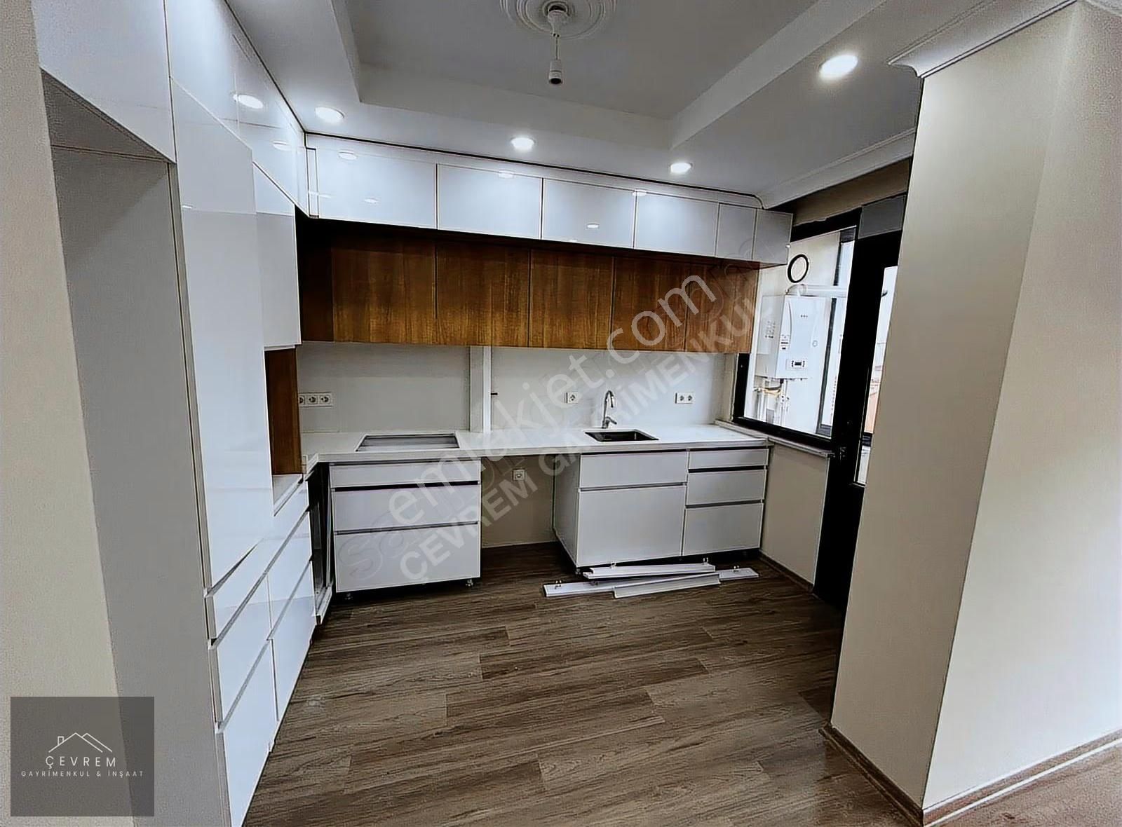 *çevrem* Yeşilova'da Metrobüse Çok Yakın Otoparklı 4+1 Dubleks - Görsel 30