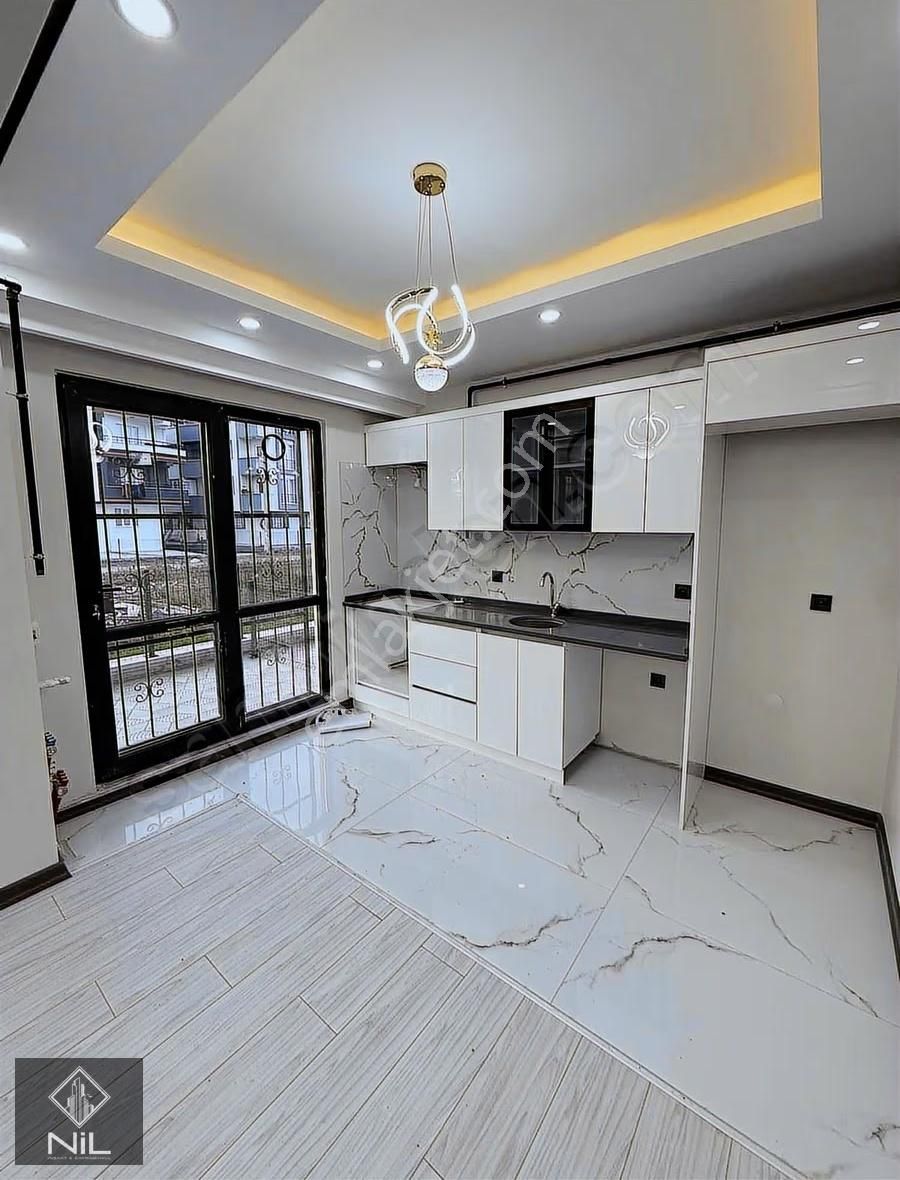 Balkonlu 1+1 Lüks Yüksek Giriş Sıfır Kullanışlı Ferah Daire