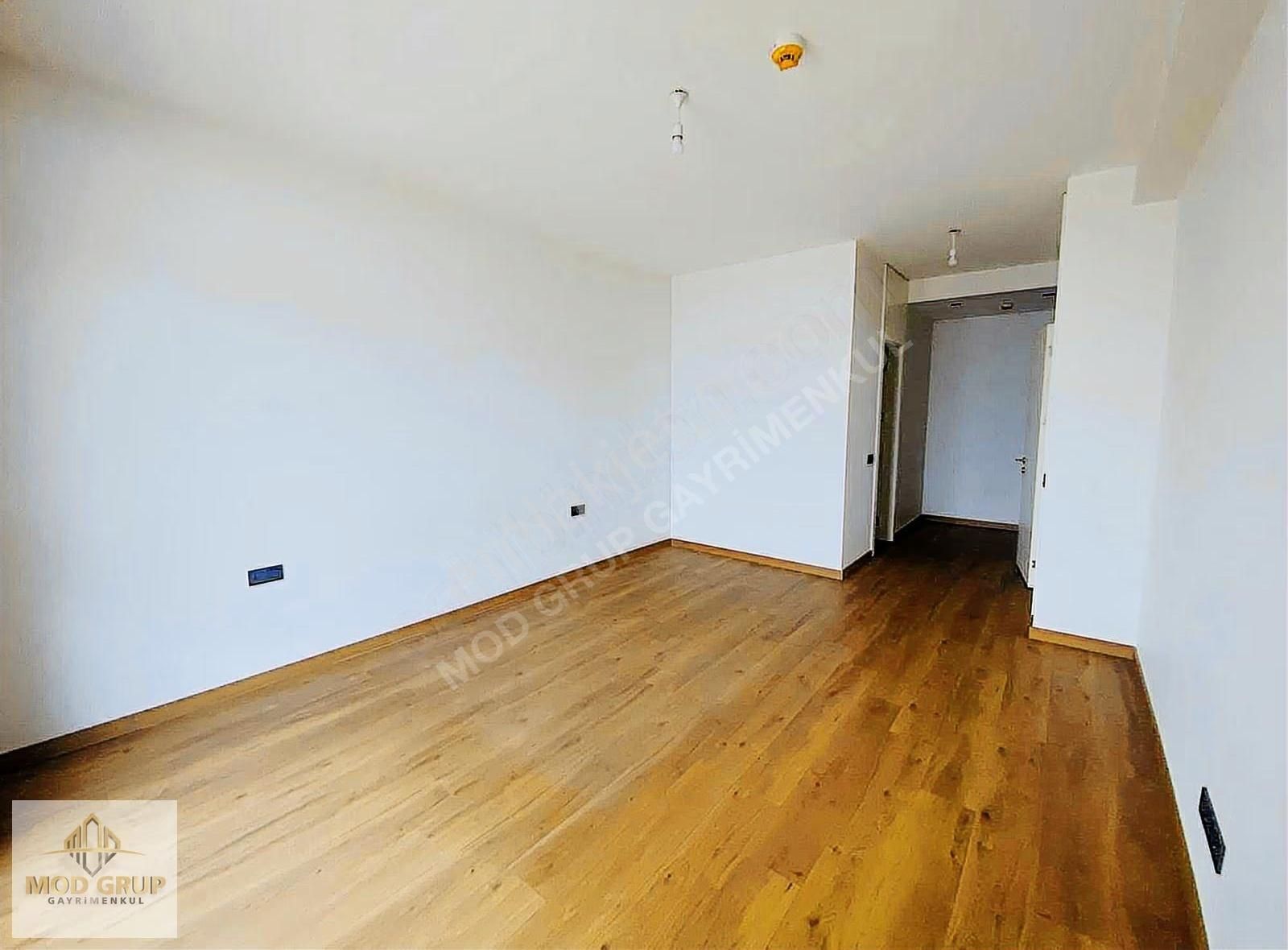 Merkez Ankara'da Muhteşem Manzaralı En Üst Kat 2+1 Kiralık Daire