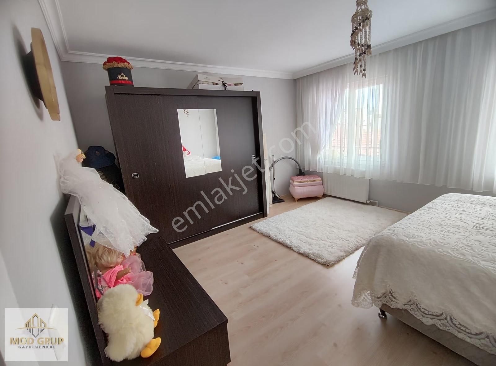Eryaman Şeker Mahallesinde 4+1 Acil Satılık Dubleks Daire - Görsel 11