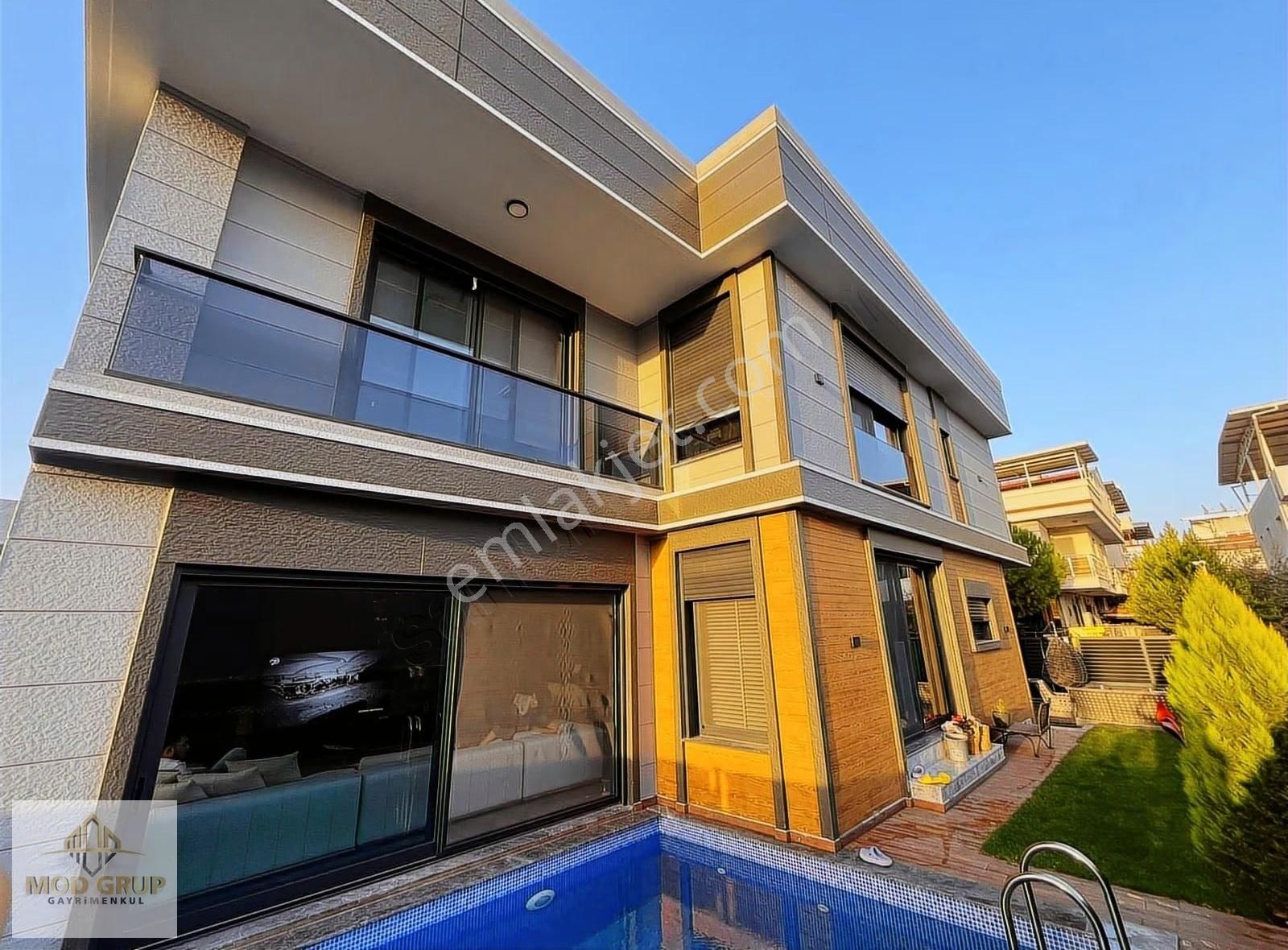 İzmir Menderes Barbaros Mevkisinde İki Katlı Dublex Villa Acil - Görsel 33