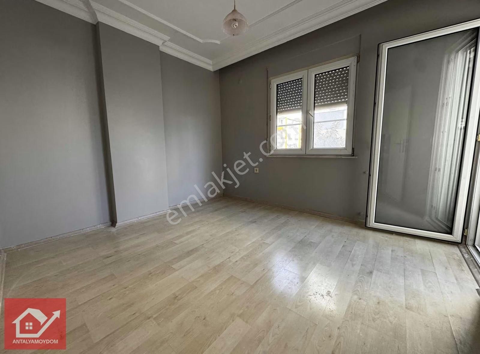 Antalya Konyaaltı Liman Mahallesinde Lüks Site İçi Satılık 1+1 - Görsel 9