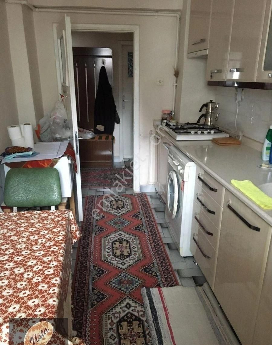 Merkezi Konumda Mobilyalı Ara Katta 3+1 Kiralık Daire - Görsel 25