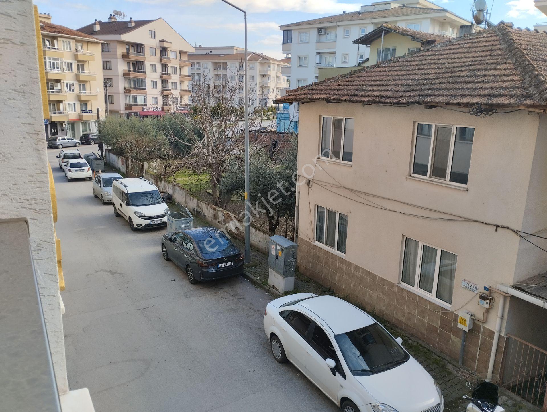 Garanti Bankası Arasında, 5 Yaşındaki Binada,eşyalı Satılık 1+1 - Görsel 13