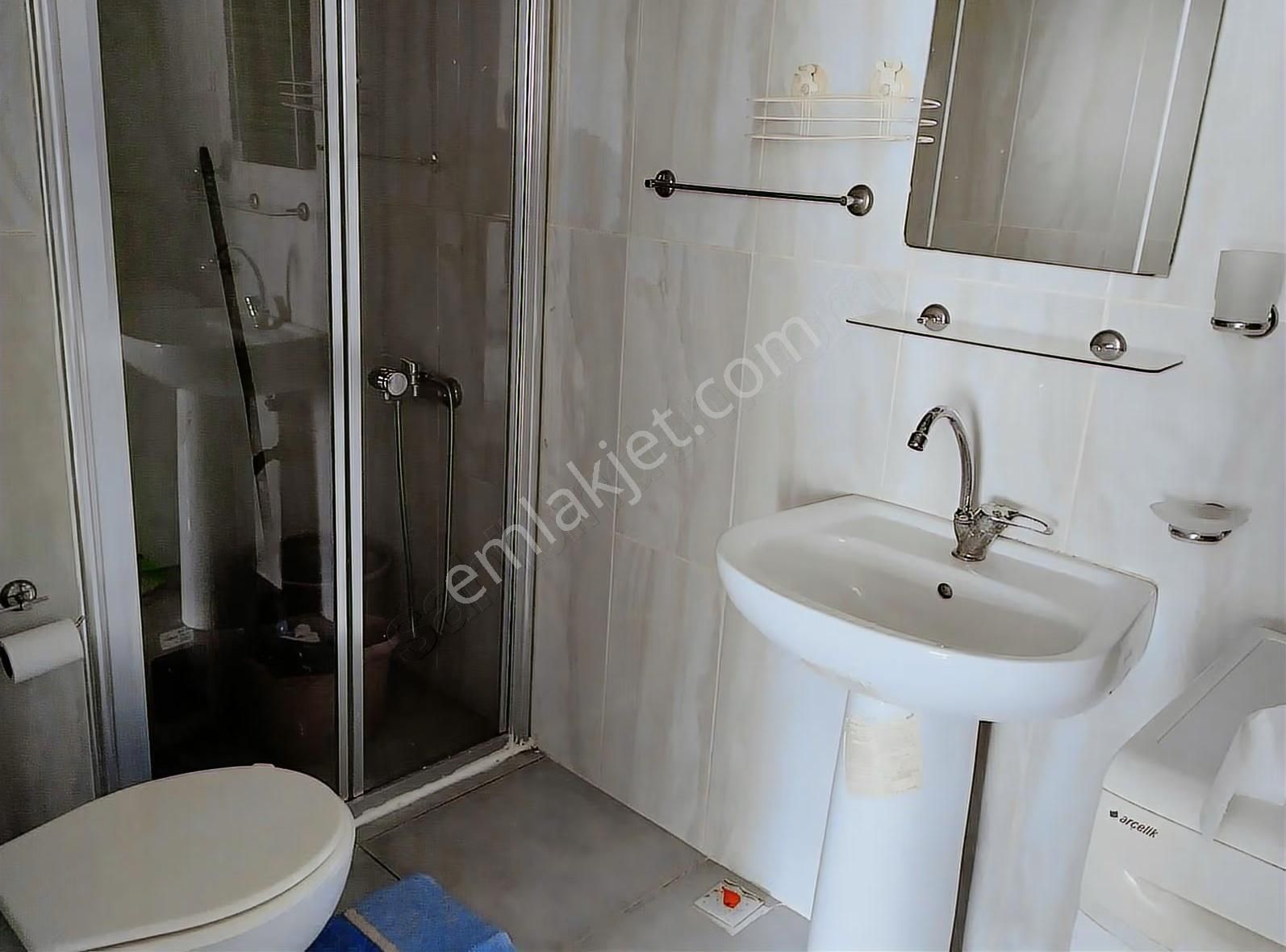 Garanti Bankası Arasında, 5 Yaşındaki Binada,eşyalı Satılık 1+1 - Görsel 2