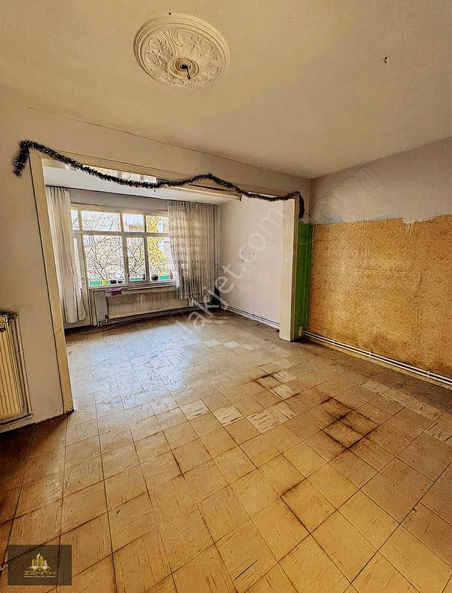 Konevi Mah. 3+1 Ara Kat Kiralık Daire