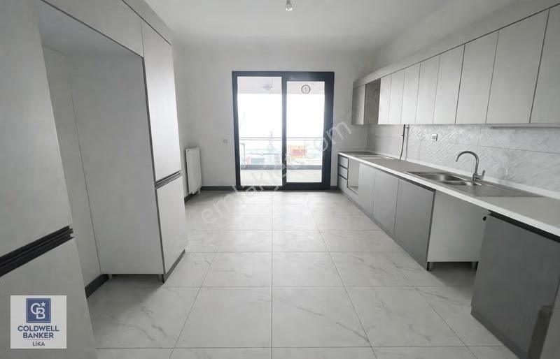 Çömlekçi Toki Kiralık 4+1 Ön Blok Full Deniz Manzaralı Daire - Görsel 5