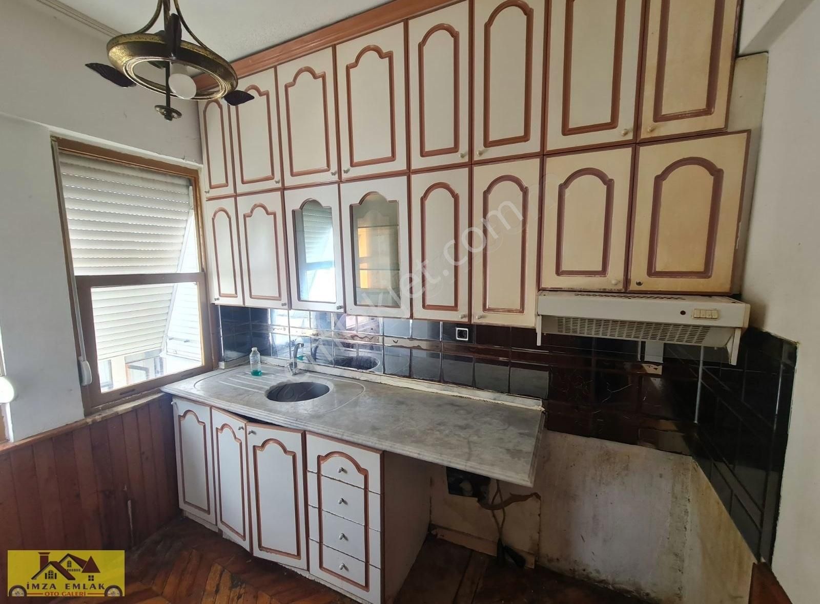 Alanya Merkezde 3 Oda 1 Salon Ayrı Mutfaklı Kiralık Daire - Görsel 23