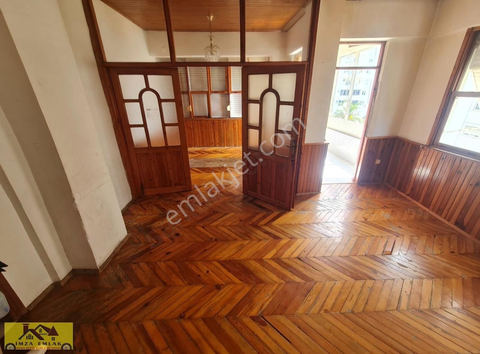 Alanya Merkezde 3 Oda 1 Salon Ayrı Mutfaklı Kiralık Daire - Görsel 32