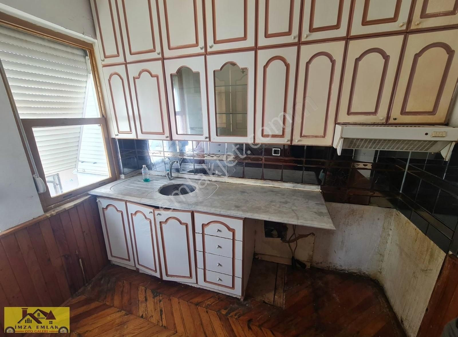 Alanya Merkezde 3 Oda 1 Salon Ayrı Mutfaklı Kiralık Daire - Görsel 22