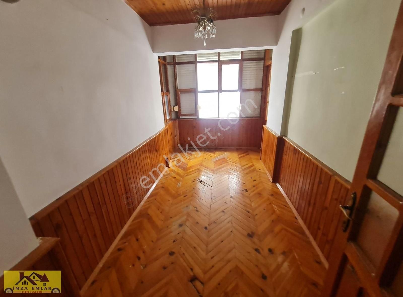 Alanya Merkezde 3 Oda 1 Salon Ayrı Mutfaklı Kiralık Daire - Görsel 18