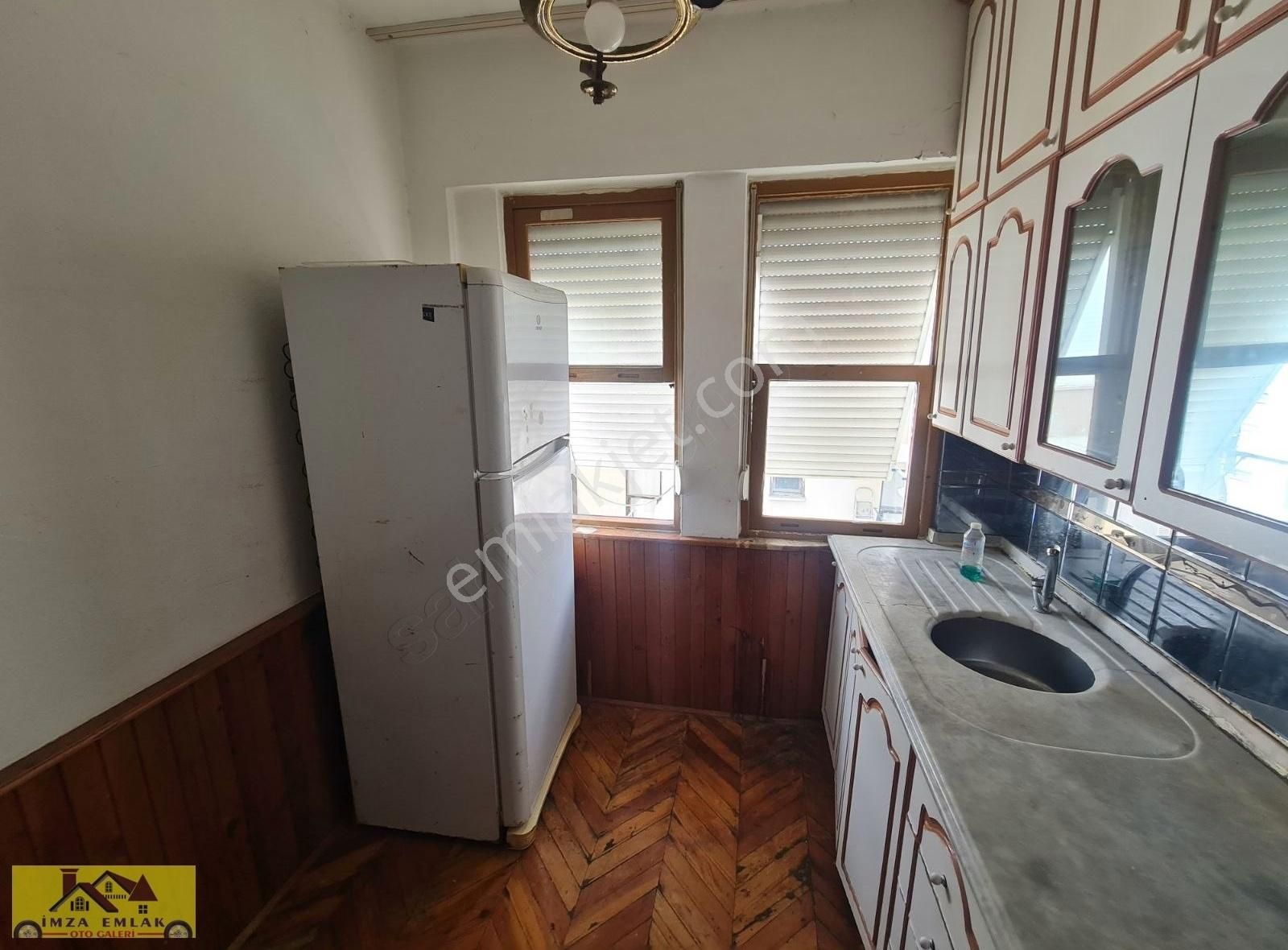 Alanya Merkezde 3 Oda 1 Salon Ayrı Mutfaklı Kiralık Daire - Görsel 34