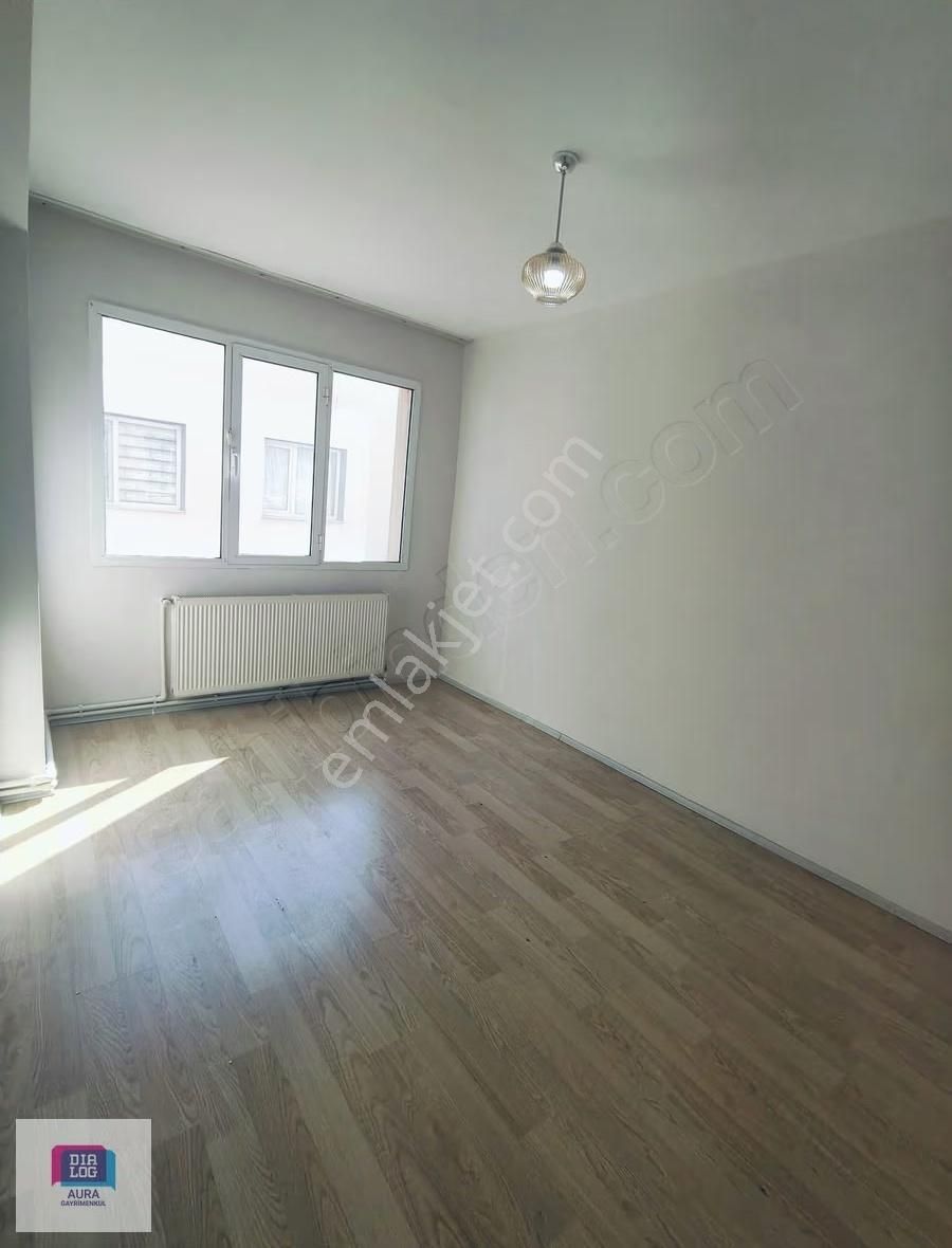 Karabağlar Kazım Karabekir Mahallesinde 3+1 Kiralık Daire - Görsel 5