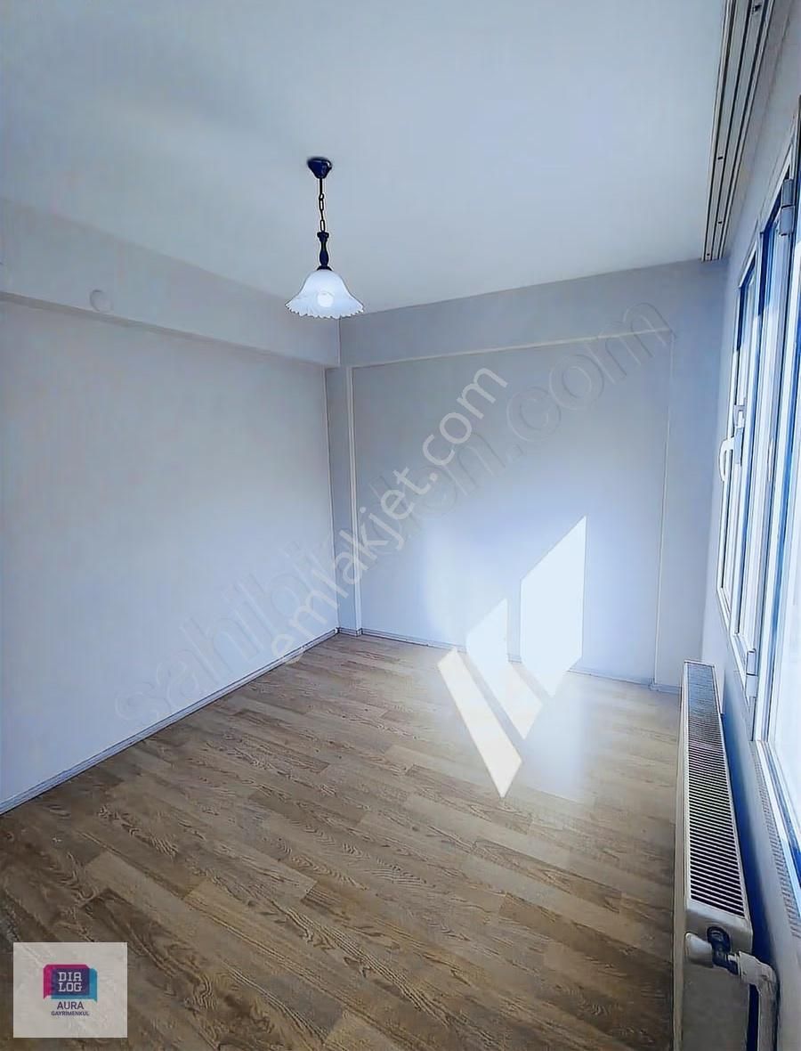 Karabağlar Kazım Karabekir Mahallesinde 3+1 Kiralık Daire - Görsel 16