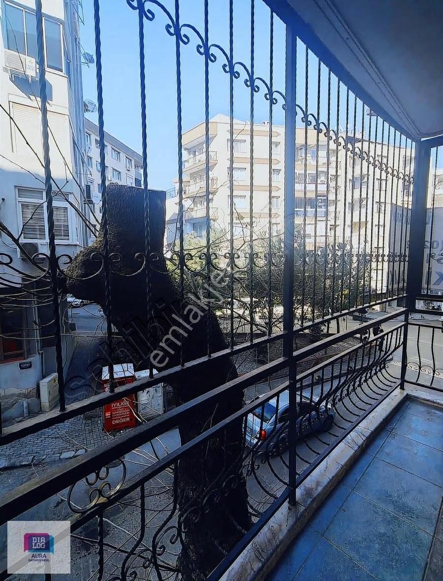 Karabağlar Kazım Karabekir Mahallesinde 3+1 Kiralık Daire - Görsel 15