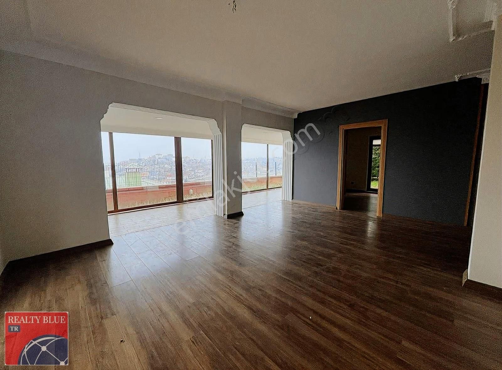 Pendik Çamlık Yan Yana Konumlu 2 Lüks Villa Kesintisiz Manzara - Görsel 6