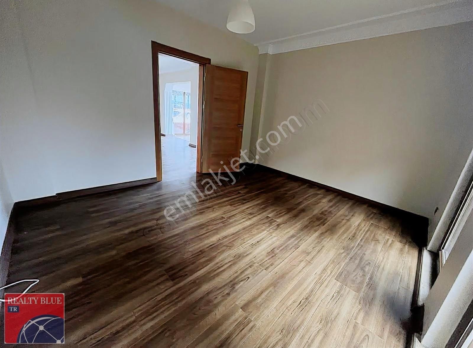 Pendik Çamlık Yan Yana Konumlu 2 Lüks Villa Kesintisiz Manzara - Görsel 31