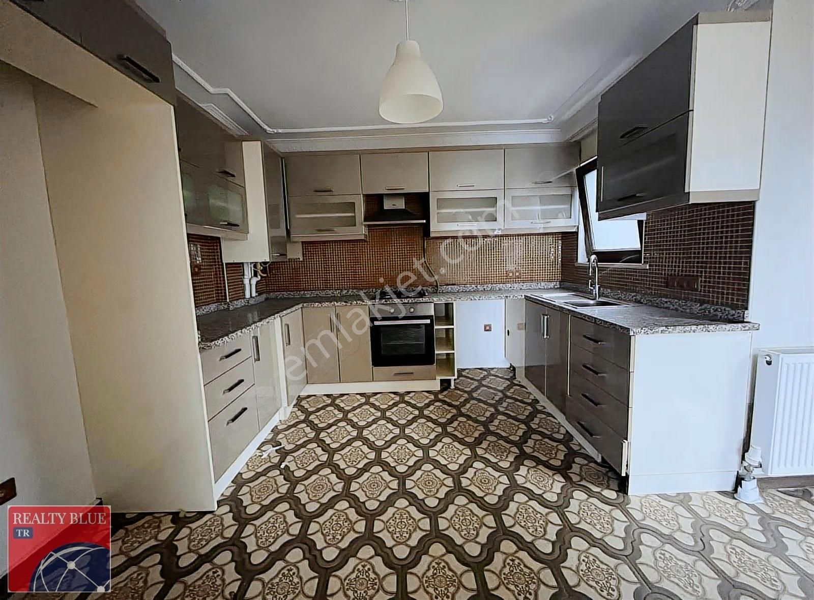 Pendik Çamlık Yan Yana Konumlu 2 Lüks Villa Kesintisiz Manzara - Görsel 27