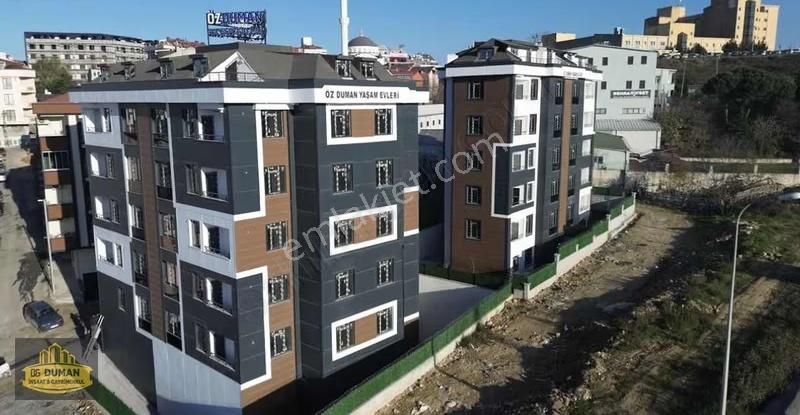 Duman İnşaat Emlak Ofisinden | Arnavutköy Merkezde Satılık 2+1