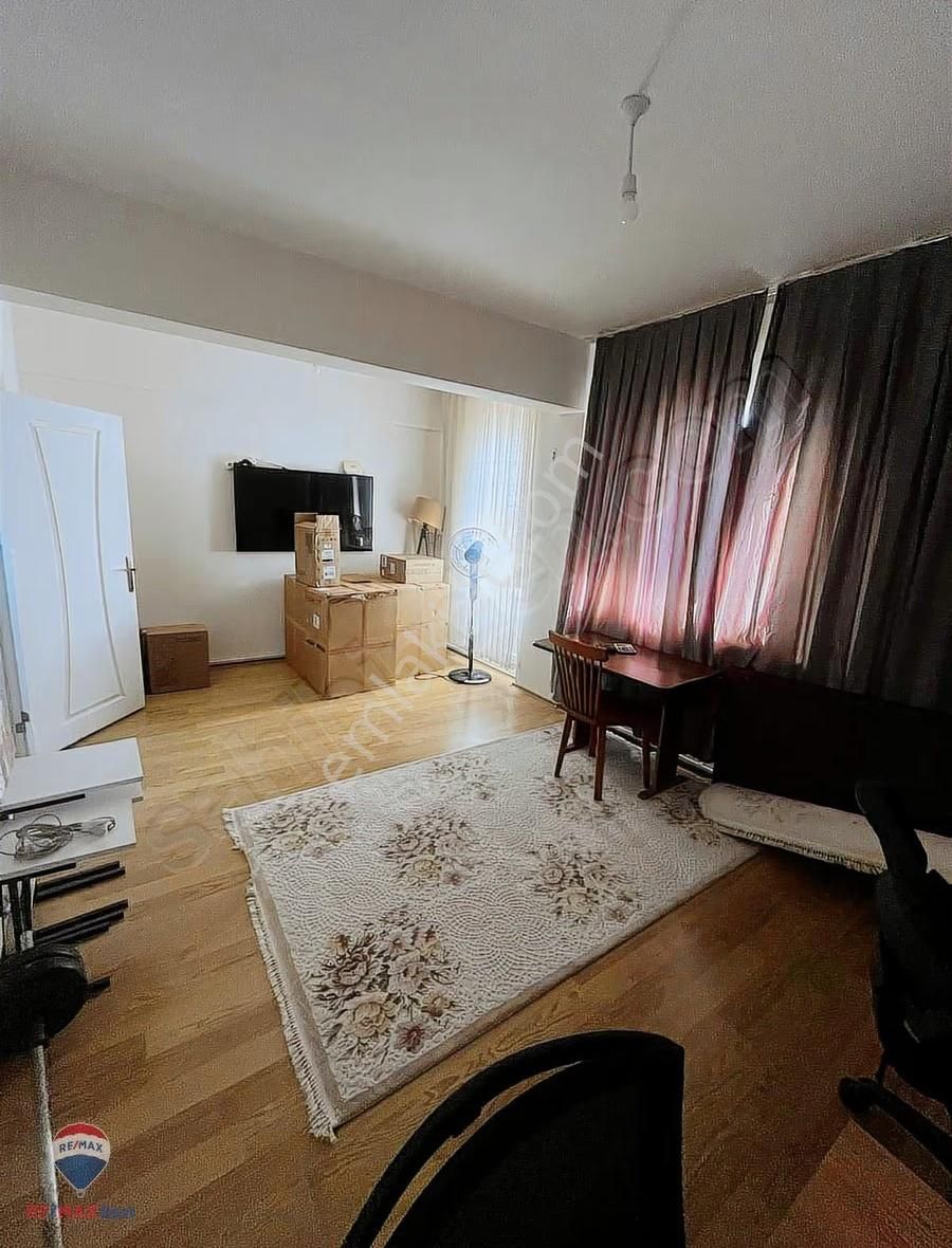 149 Bornova İnönü Mahallesınde Genış 3+1 Satılık Daıre - Görsel 3