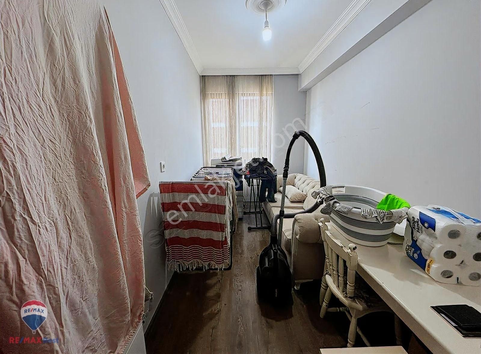 24 Bayraklı Gümüşpala Mahallesinde Satılık 2+1 Daire - Görsel 9