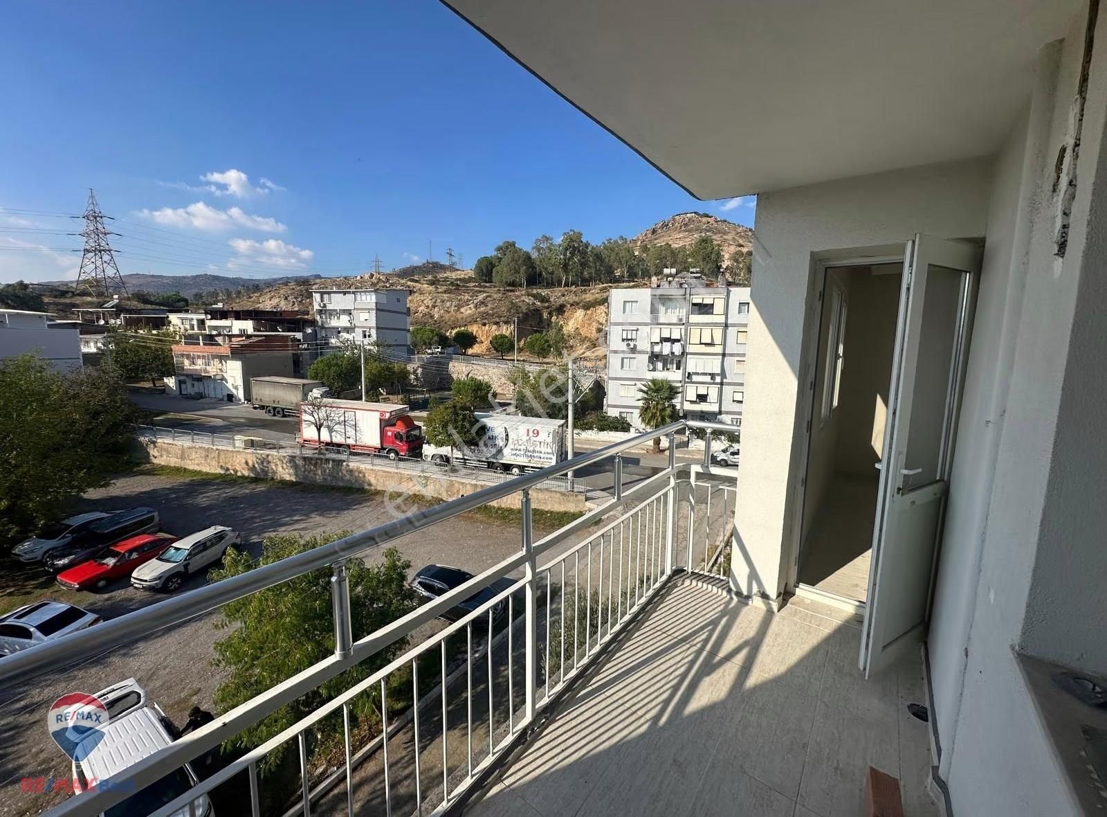 40 Bayraklı Postacılar'da Full Tadılatlı Aydınlık Kıralık Daıre - Görsel 28