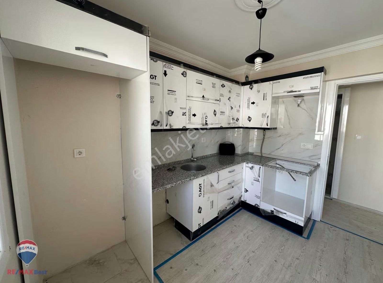 40 Bayraklı Postacılar'da Full Tadılatlı Aydınlık Kıralık Daıre - Görsel 26