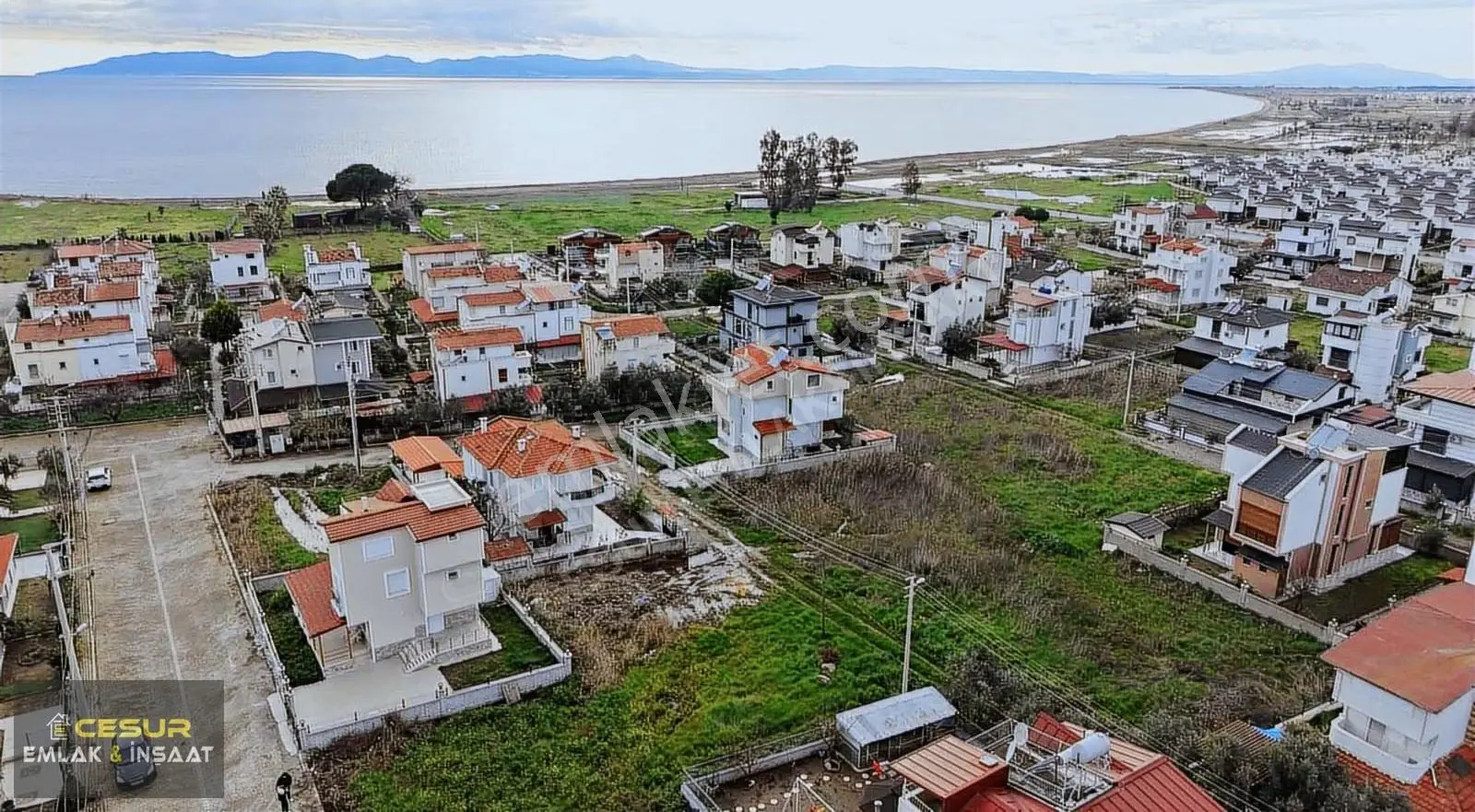 Dikili Salihler Altında Denize 150 Metre Mesafede Müstakil Arsa - Görsel 4
