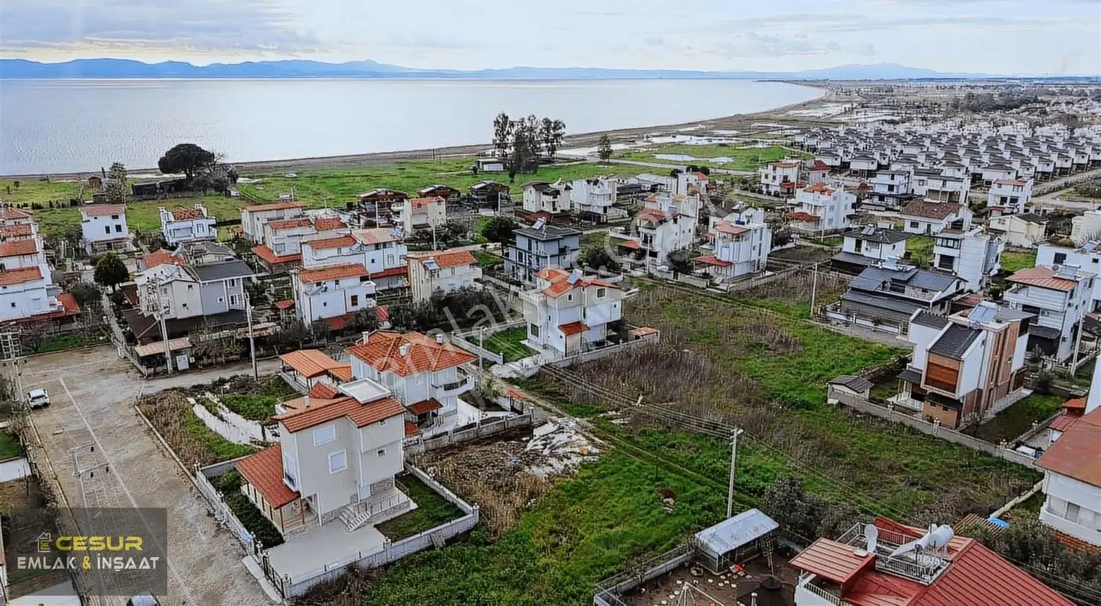 Dikili Salihler Altında Denize 150 Metre Mesafede Müstakil Arsa - Görsel 2