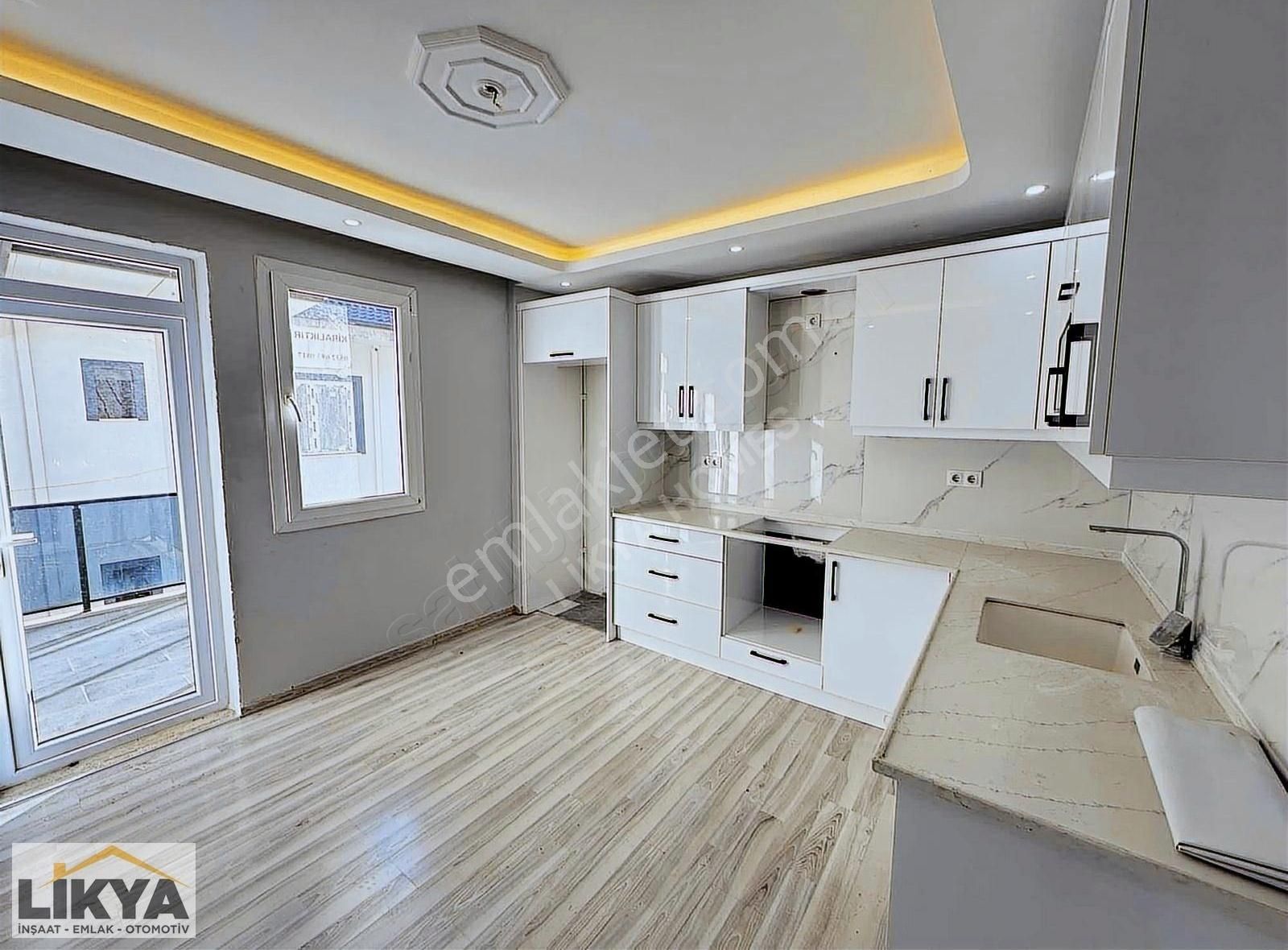 Fethiye Leton Hastane Yanı 150 M2 2+2 Kapalı Mutfak Geniş Salon