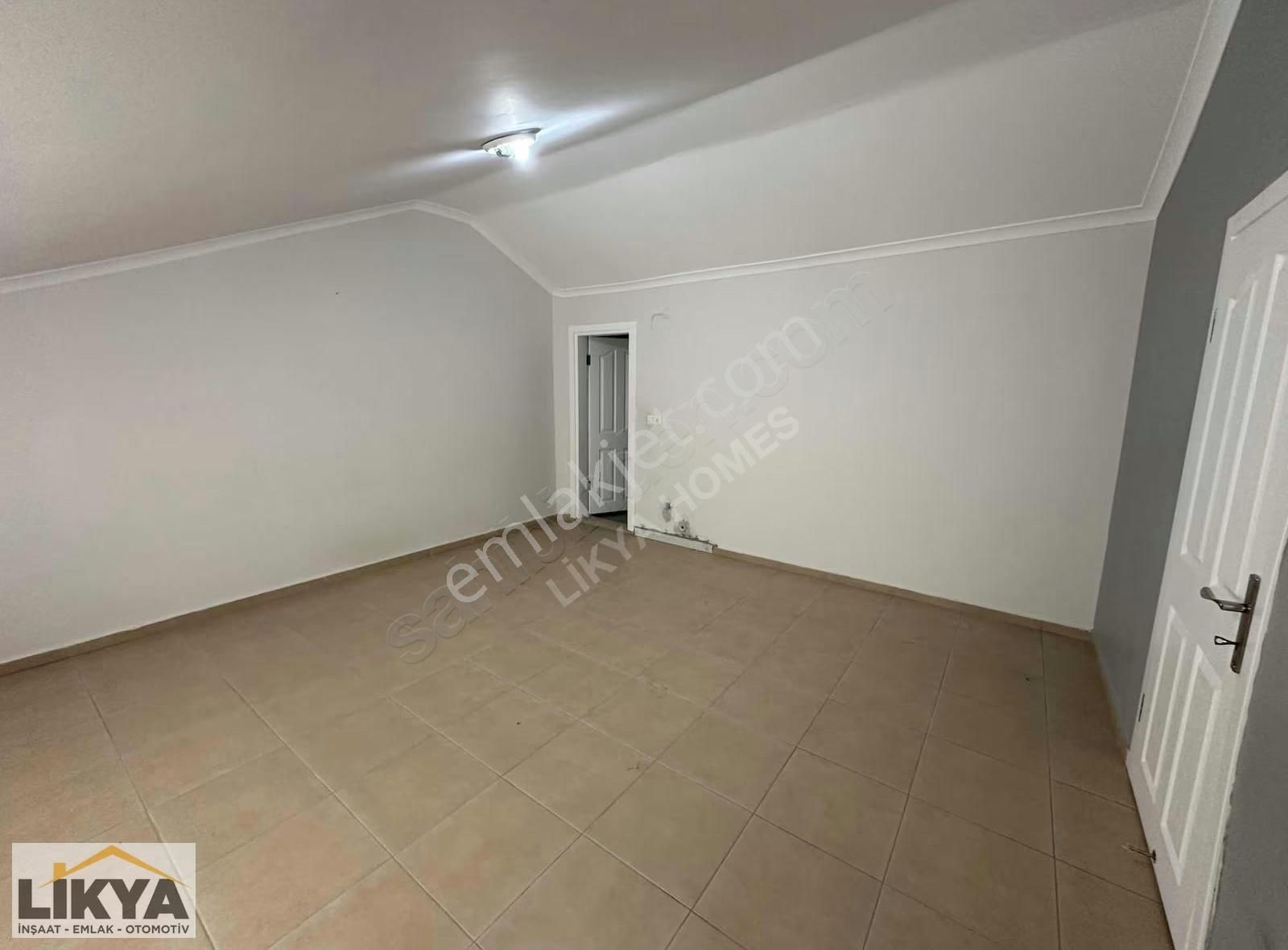 Fethiye Leton Hastane Yanı 150 M2 2+2 Kapalı Mutfak Geniş Salon - Görsel 15