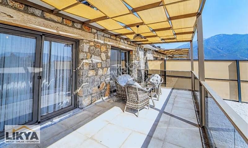 Karaçulha Mah. Uzun Dönem Kiralık Taş Villa - Görsel 2