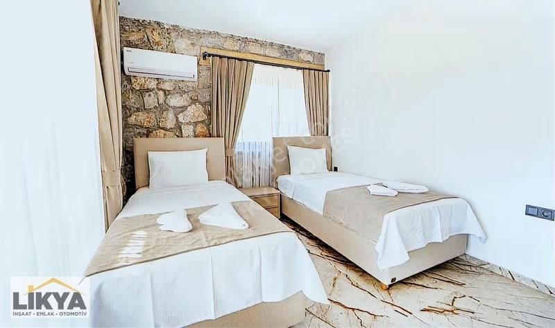 Karaçulha Mah. Uzun Dönem Kiralık Taş Villa - Görsel 17