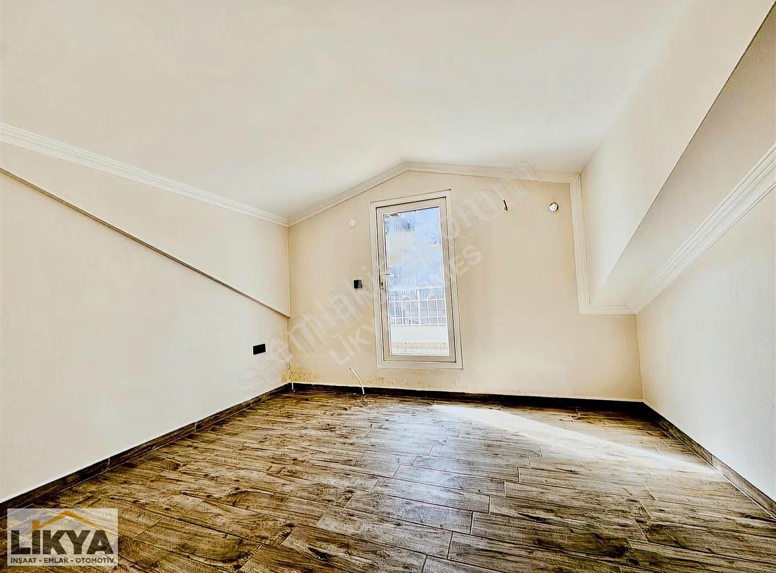 Merkezi Konumda 4+1 Eşyasız Kiralık Daire