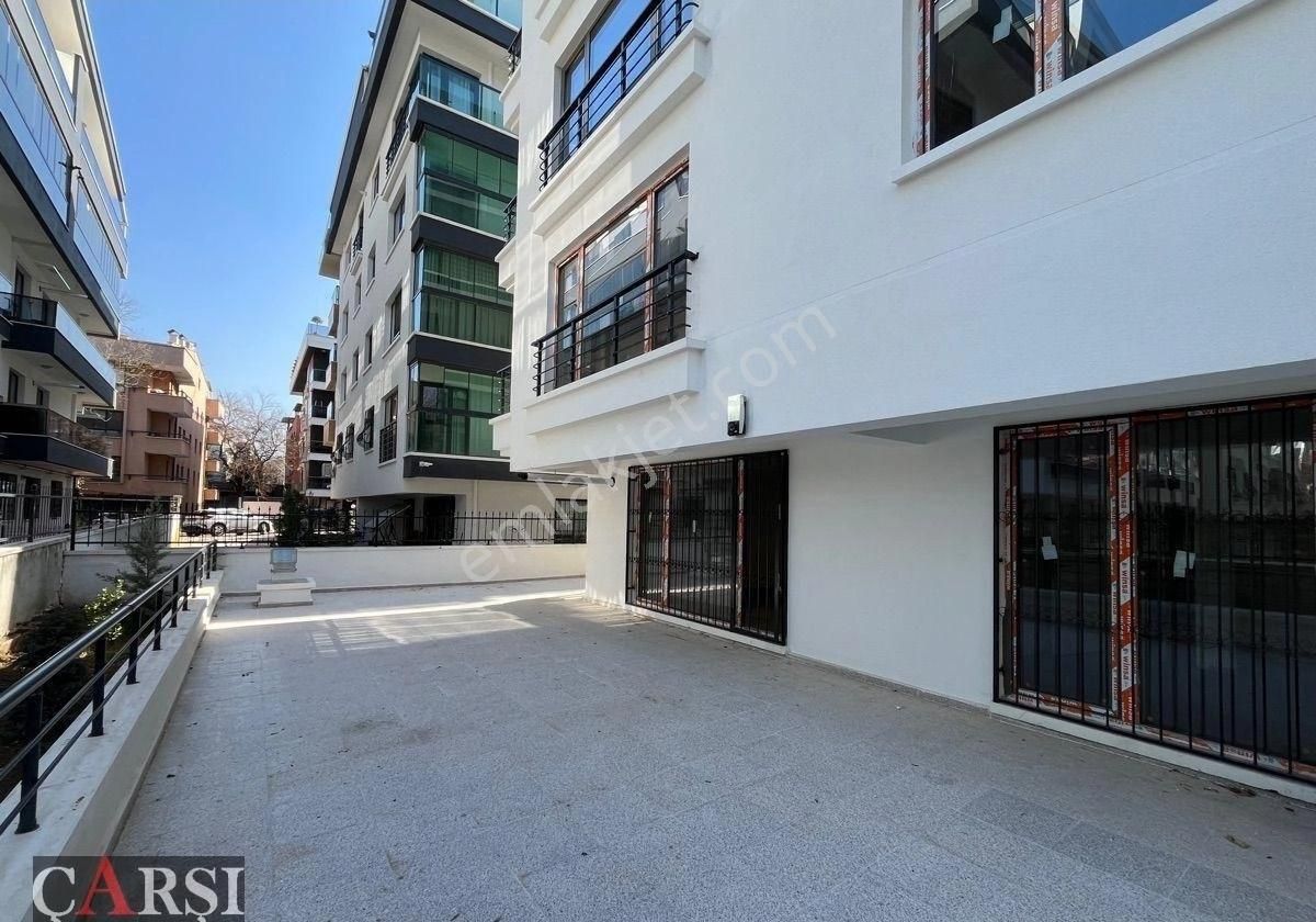 Çarşı' Dan Metro Yakını Geniş Teras Kullanımlı Lüks Sıfır Daire - Görsel 18